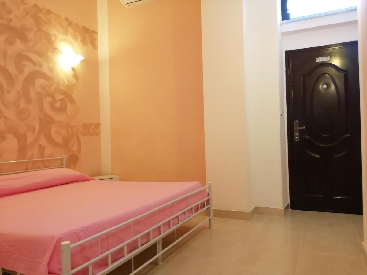 Una Terrazza Sul Mare Agropoli Exterior foto